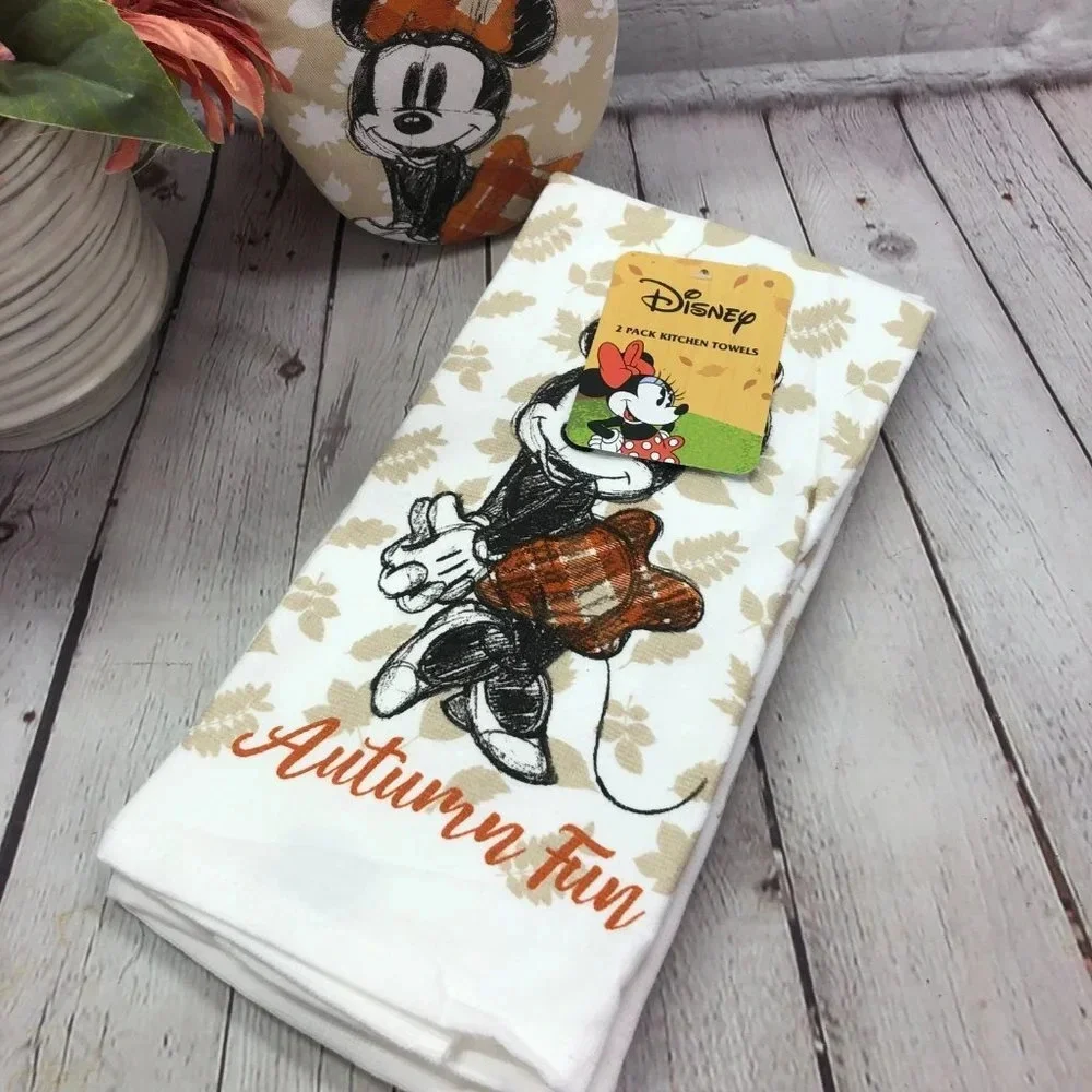 Disney Minnie mouse autumn fun kitchen towels and mitts set